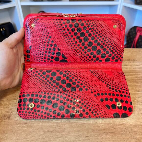 Louis Vuitton Monogram Kusama Waves Insolite Wallet Red - Limited Edition - Picture 2 of 10